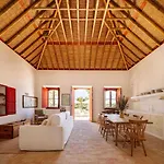 Quinta Do Pinheiro Apart Otel *
